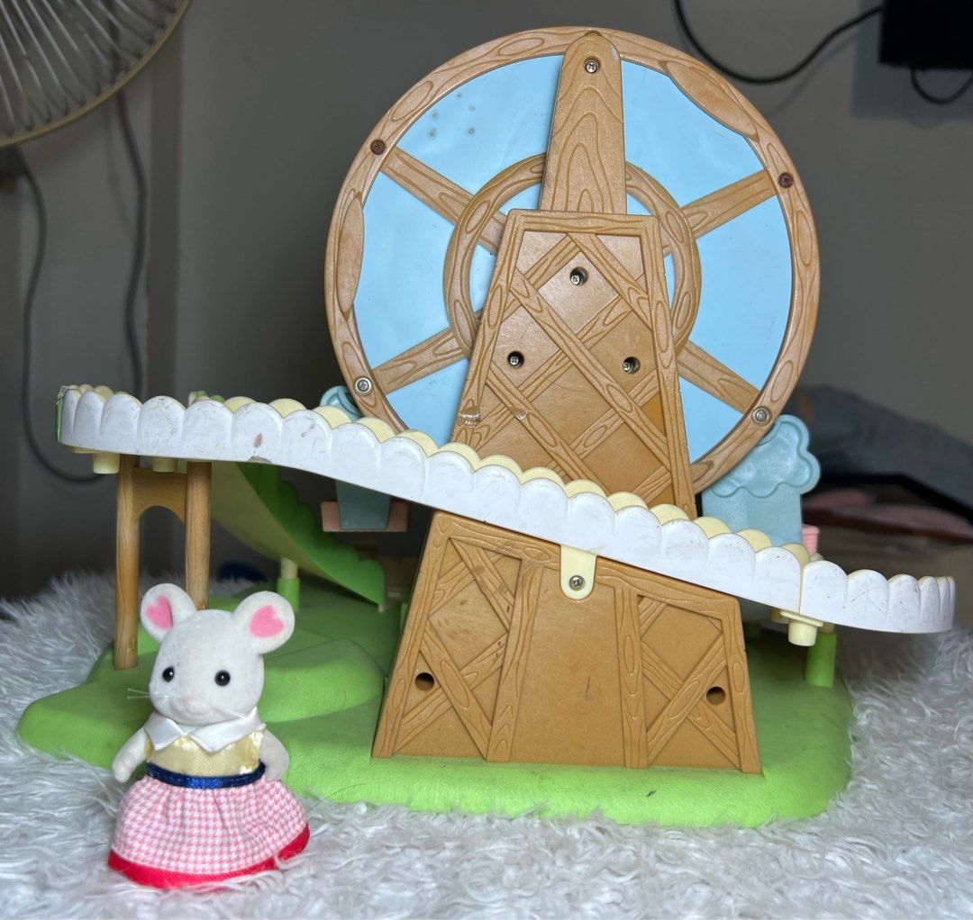 Sylvanian families ferris wheel baby park rare edition (Category: Kids Toys) located in San Fernando. Submitted by mgpy08 (Listing ID 1354193805, Image 2). Description: Wyiwyg Preloved Crittter not included.