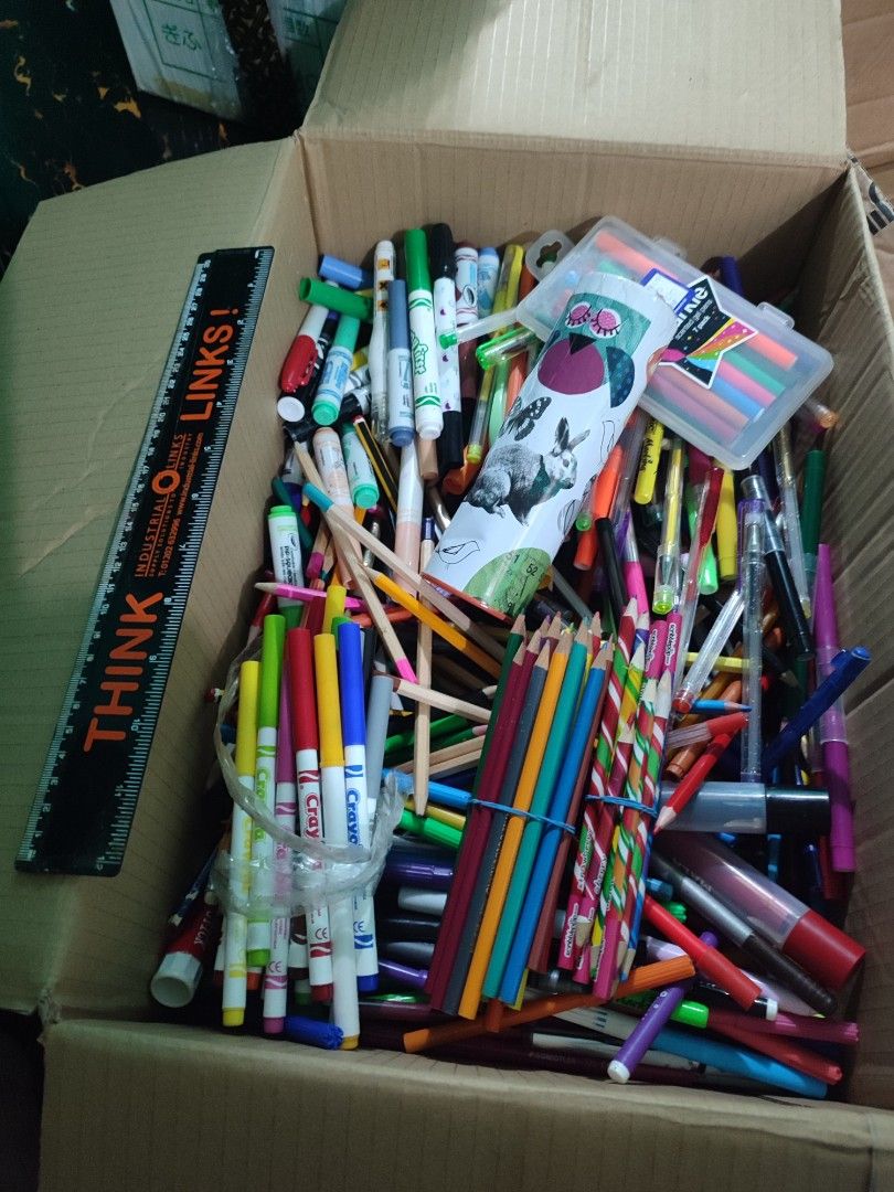 2box Take all Art,school supplies, etc (Category: Craft Supplies & Tools) located in Cavite. Submitted by mylittlecloud_19 (Listing ID 1354286887, Image 1). Description: PRELOVED UK🇬🇧 as is where is‼️Bwal S maselan. best for lalamove po. 2box DM FOR MORE PICS.VIDEO ALSO AVAILABLE SA SURE BUYER LANG PO. IMUS LOC G-CASH ONLY‼️.