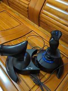 （分類：）位於 。 由 cutwoodmaster 提交（商品編號 1354308024，圖片 1）。簡介： 。