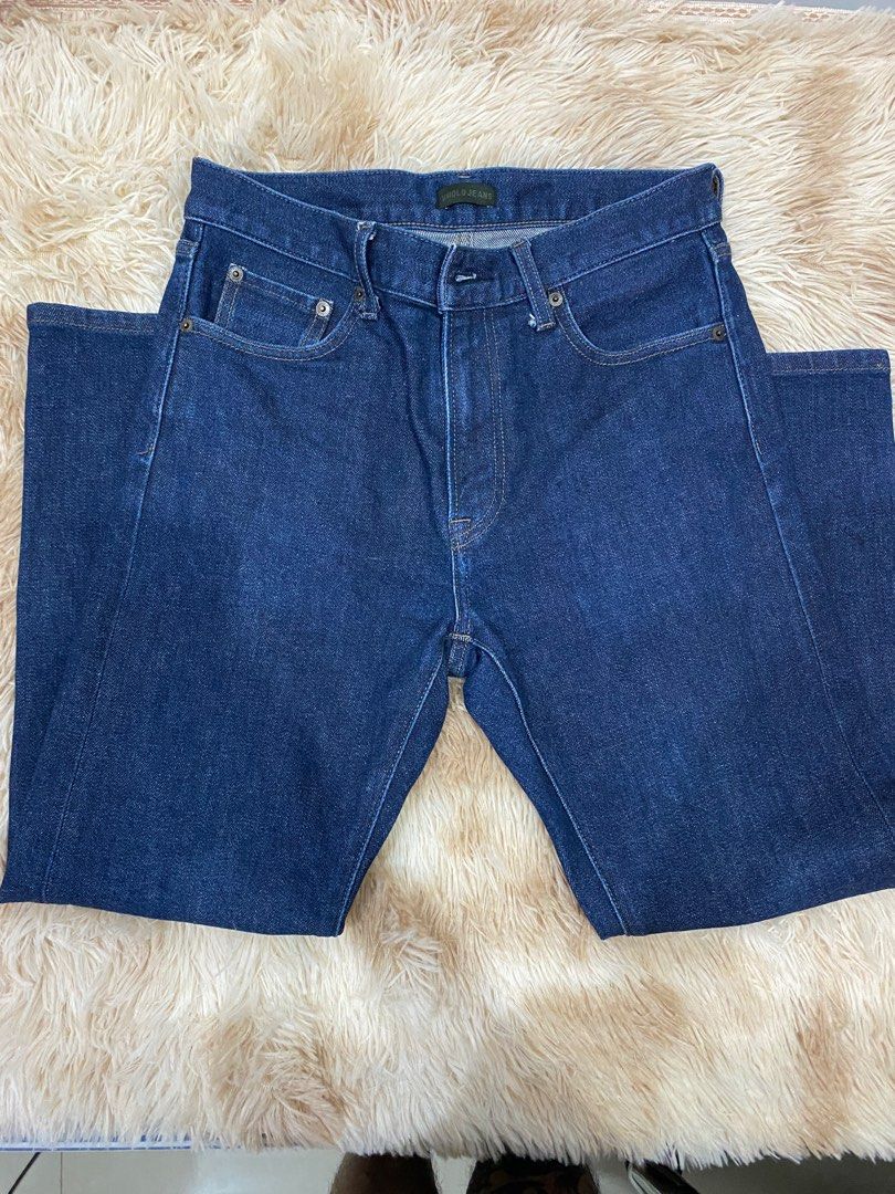 Uniqlo Selvedge Jeans (Category: Jeans) located in Antipolo. Submitted by denringer (Listing ID 1354291870, Image 1). Description: Uniqlo Selvedge Jeans Slim Straight Size 30 (76cm tag resized to 31in from top to bottom) Great Condition P600.00.