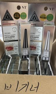 現貨‼️韓國VT微針唇部豐厚精華晶豐唇蜜 4.3g/支64227394634243110