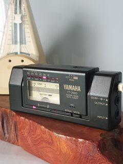 Yamaha Guitar/Bass Auto Tuner
YT-2000