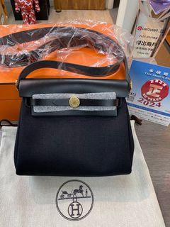 （分類：）位於 。 由 101luxstore 提交（商品編號 1354385317，圖片 1）。簡介： 。