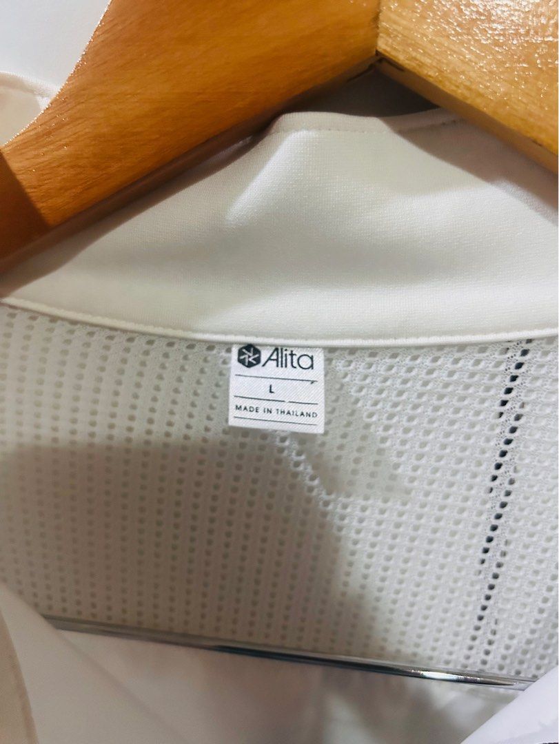 Alita Satin White Jacket w/ Ruffles (Category: Coats, Jackets and Outerwear) located in Taytay. Submitted by jenuineph (Listing ID 1354467200, Image 2). Description: .