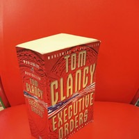 Buku Tom Clancy Executive Orders Buku Alat Tulis Buku Di Carousell