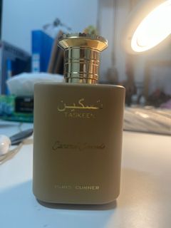 (Category: ) located in . Submitted by obsessedwithperfumes (Listing ID 1354485521, Image 1). Description: .