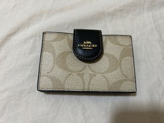 （分類：）位於 。 由 tradeyeaaa 提交（商品編號 1354362060，圖片 1）。簡介： 。