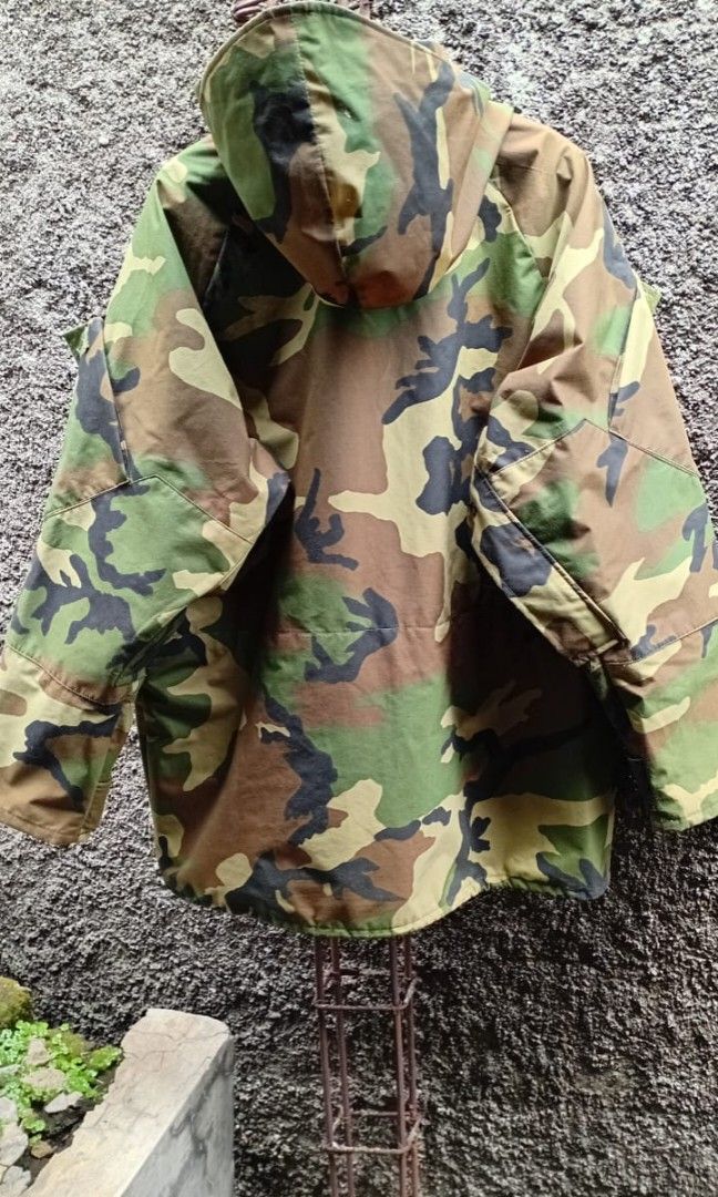 ECWC GEN II, Woodland Camo Military Jacket M65 USA Parka Goretex Vintage  Like New