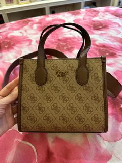 (Category: ) located in . Submitted by malavika12 (Listing ID 1354431329, Image 1). Description: .