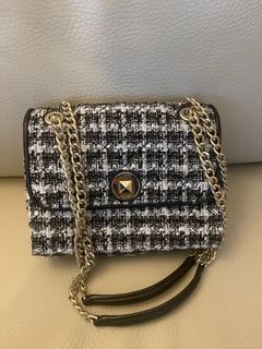 （分類：）位於 。 由 yyeun 提交（商品編號 1354431890，圖片 1）。簡介： 。