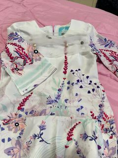 (Category: ) located in . Submitted by ashmiera (Listing ID 1354362848, Image 1). Description: .