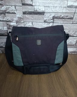 (Kategori: ) berada di . Dikirim oleh wongfehung (ID iklan 1354400703, Gambar 1). Deskripsi: .