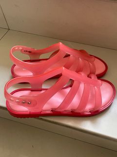 (Kategori: ) berada di . Dikirim oleh mydecluttery_ (ID iklan 1354391917, Gambar 1). Deskripsi: .