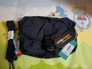 （分類：）位於 。 由 wai625 提交（商品編號 1354381817，圖片 1）。簡介： 。