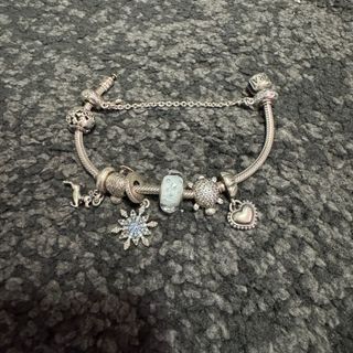 (Category: ) located in . Submitted by staciemom (Listing ID 1354385354, Image 1). Description: .
