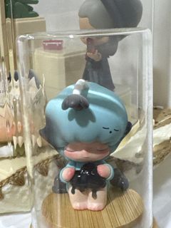 (Category: ) located in . Submitted by oleoooooo (Listing ID 1354386930, Image 1). Description: .