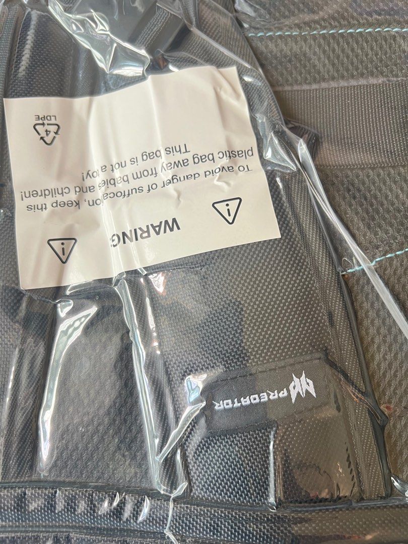 Predator Backpack (Category: Backpacks) located in Singapore. Submitted by saves11 (Listing ID 1354400937, Image 3). Description: Predator 18” Urban Backpack, Can put laptop. Ortigal price $89 .