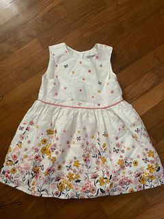 (Category: ) located in . Submitted by annakap (Listing ID 1354366083, Image 1). Description: .