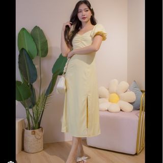 (Category: ) located in . Submitted by flora.closet (Listing ID 1354422252, Image 1). Description: .