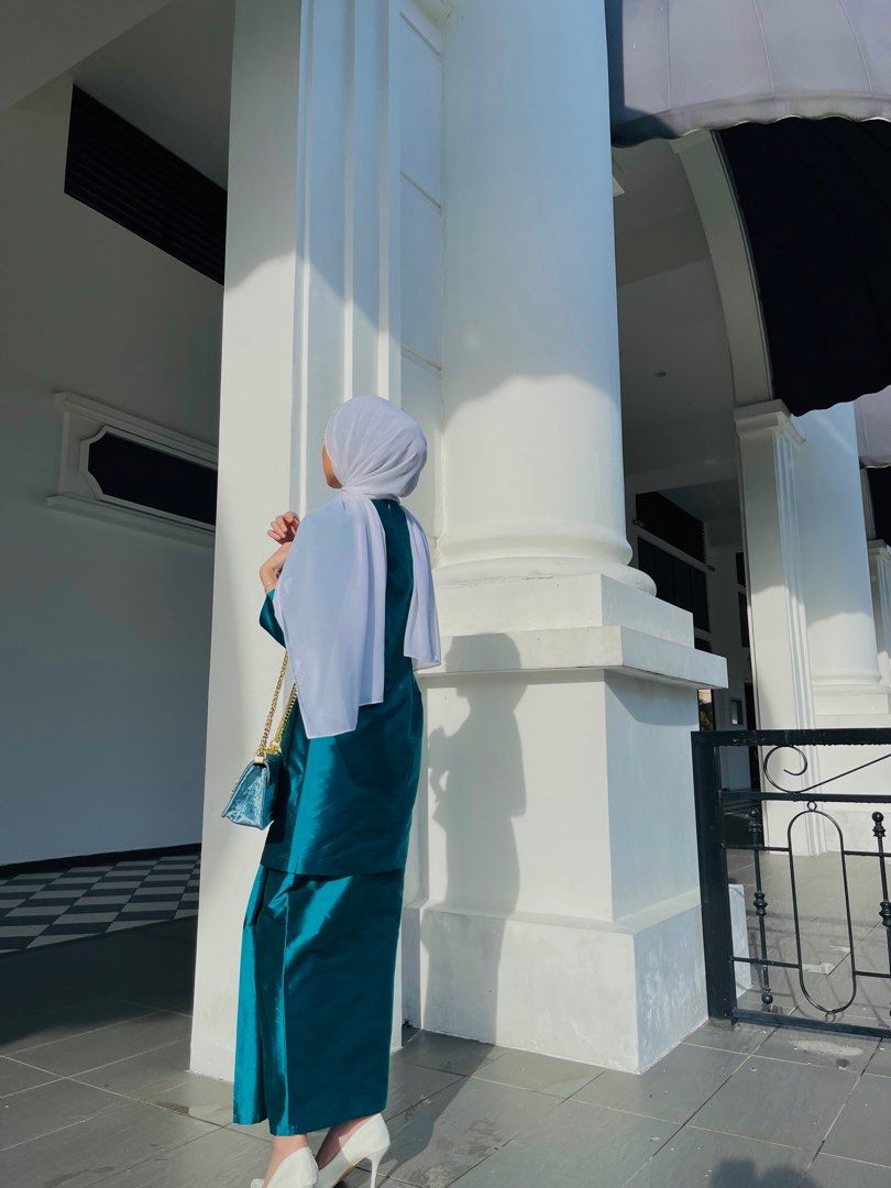 Raasha Wanzar Baju Kurung, Women's Fashion, Muslimah Fashion, Baju ...