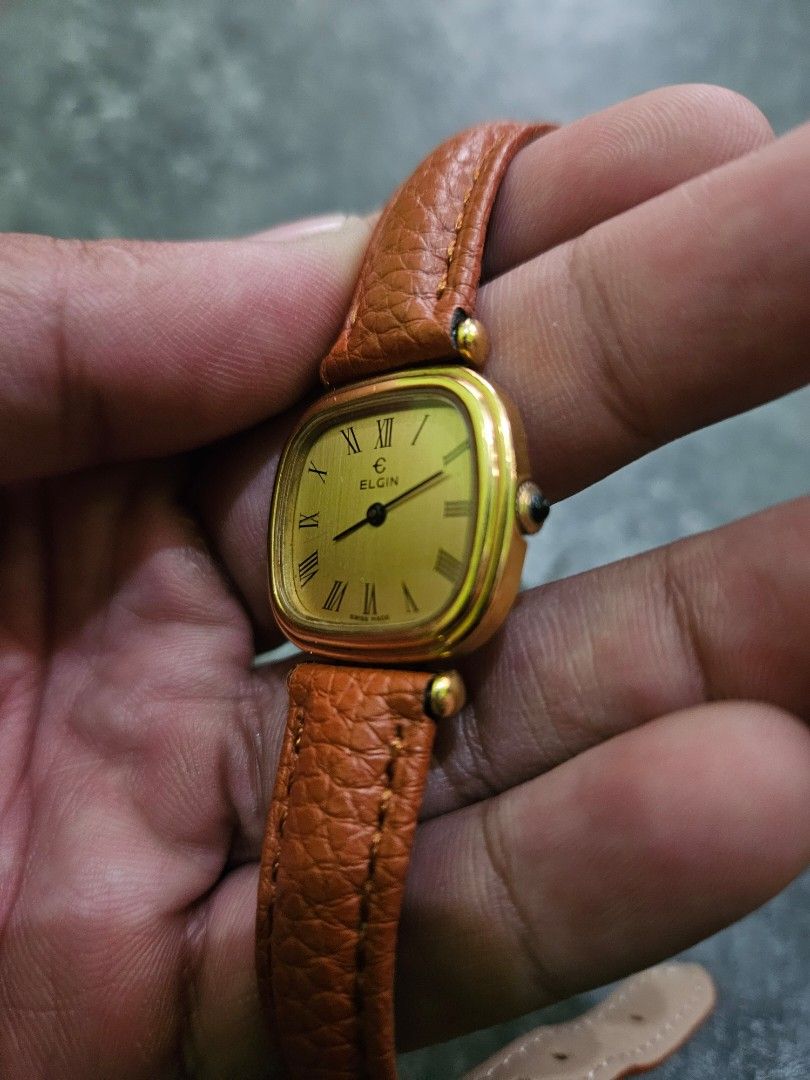 Rare Vintage Elgin Stepped Tank (Category: Luxury Watches) located in Dumaguete. Submitted by kingvintage (Listing ID 1354359580, Image 2). Description: Rare Vintage Elgin Stepped Tank Manual wind All orig head Unbuffed unpolished Condition: 8.5/10 Inclusions: Watch only Price: ₱3,500 ➡️Item coming from Dumaguete City, can ship through lbc/j&t ➡️Accepts gcash, & Spaylater.