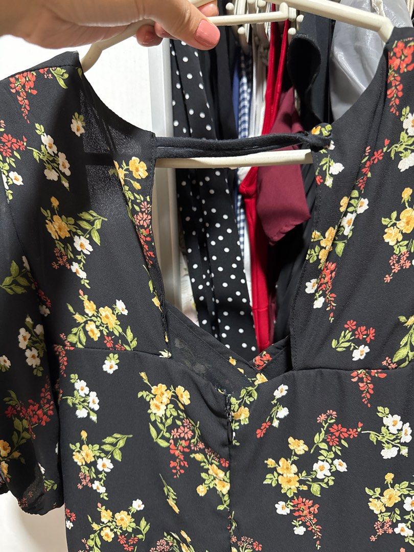 Reformation like dress (Category: Dresses) located in Pasig City. Submitted by junothewizard (Listing ID 1354457339, Image 2). Description: Brand new but altered!! This fits 32-33” bust, 26” waist, and 35” hips.