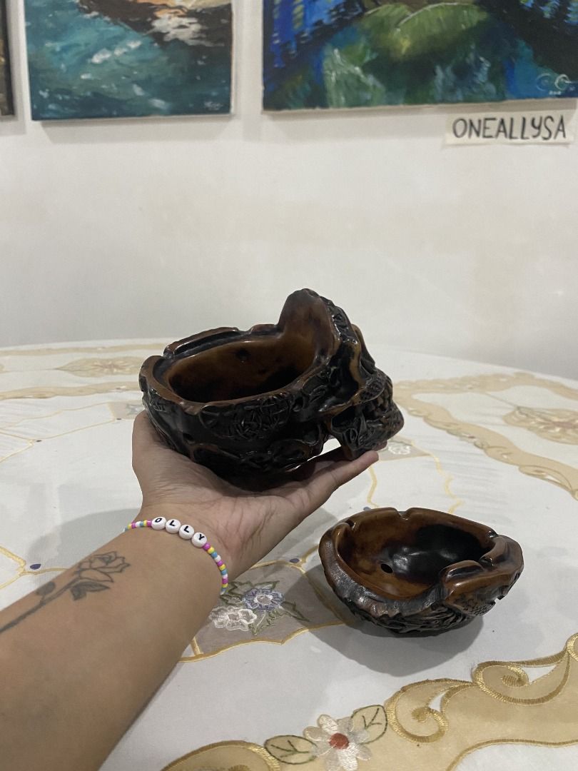 Skull Ashtray Large (Brown) from Phuket, Thailand (Category: Other Home Decor) located in Makati City. Submitted by oneallysa (Listing ID 1354449922, Image 2). Description: My sister bought this when she visited Phuket. This can be an ash tray or a succulent vase decor..