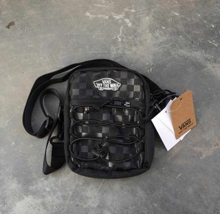 (Kategori: ) berada di . Dikirim oleh apajayangpentingcuannn (ID iklan 1354474439, Gambar 1). Deskripsi: .