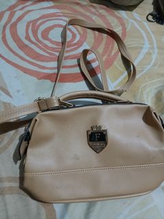 (Kategori: ) berada di . Dikirim oleh irmahnf (ID iklan 1354403587, Gambar 1). Deskripsi: .