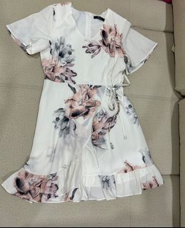 (Category: ) located in . Submitted by chochloe (Listing ID 1354478994, Image 1). Description: .