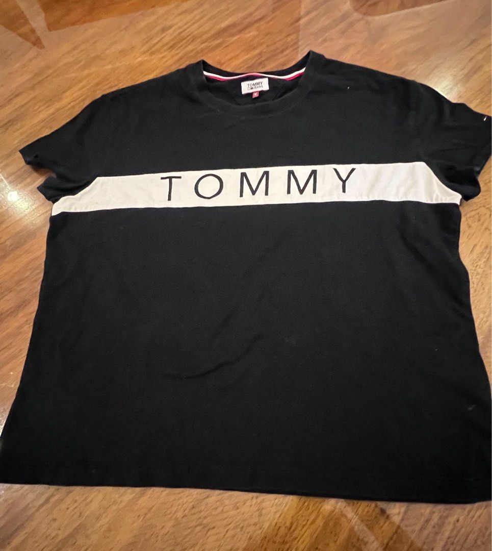Tommy Jeans T shirt (Category: Shirts) located in Muntinlupa City. Submitted by secondchancechic (Listing ID 1354379178, Image 1). Description: .