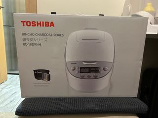 （分類：）位於 。 由 kakathyy 提交（商品編號 1354469042，圖片 1）。簡介： 。