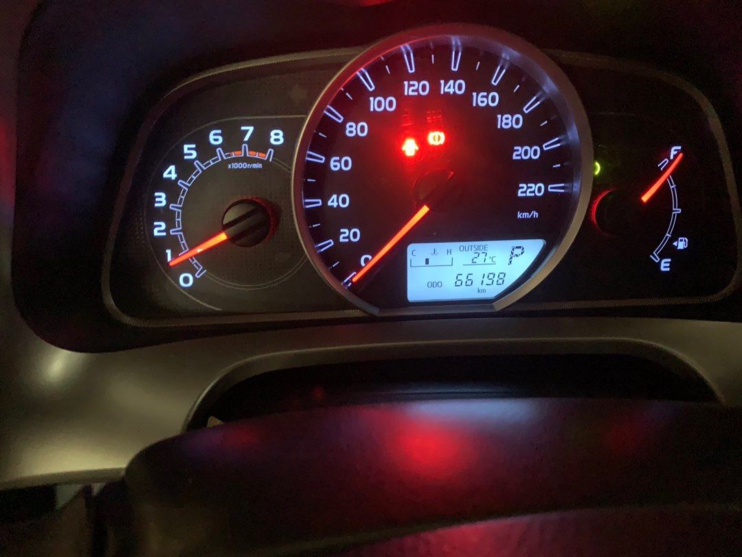 Toyota Rav4 2.4 Premium+ (A) (Category: Used Cars) located in Quezon City. Submitted by zentiger_b8aba3 (Listing ID 1354366831, Image 2). Description: 2013 Rav 4 1st owner 2.5 dual VVTI Automatic 4x2 All original parts P470k asking negotiable QC Area 09286357440 .