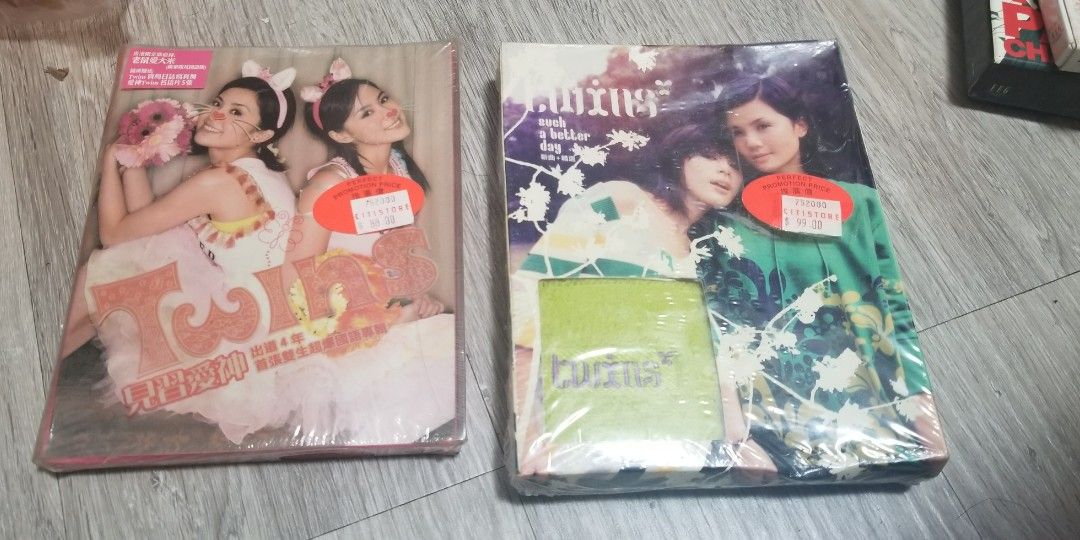全新未開封緊膜Twins CD兩隻齊售: 全新未開封Twins見習愛神CD+