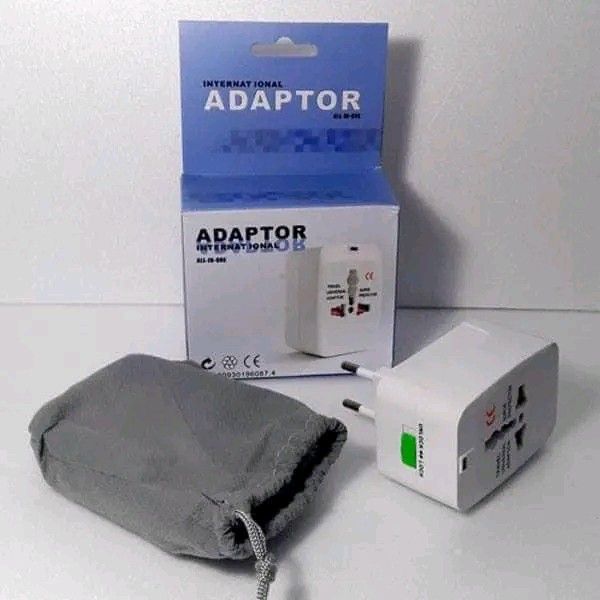 Universal travel adapter (Category: Cables & Adaptors) located in Manila. Submitted by ramosmarvi53163 (Listing ID 1354368534, Image 1). Description: Universal travel adapter.