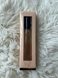 (Category: ) located in . Submitted by prelovedby.nadiah (Listing ID 1354428811, Image 1). Description: .
