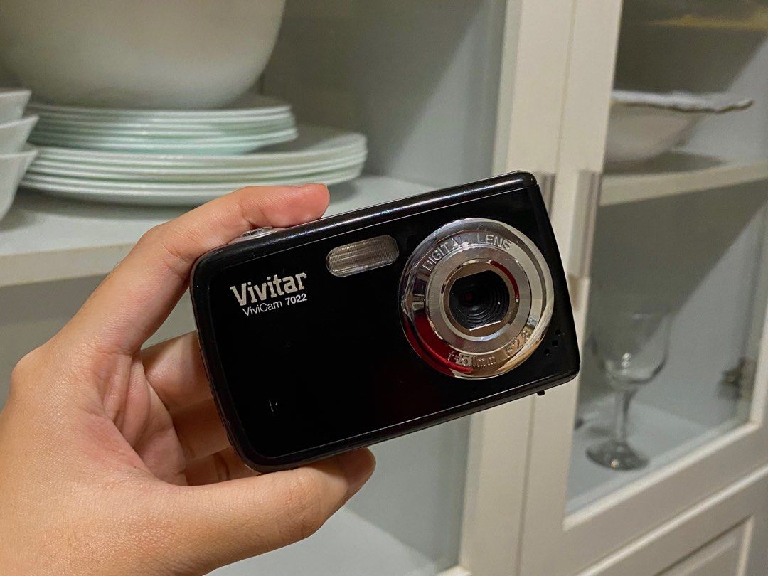 Vivitar Vivicam Digicam (Category: Cameras) located in Calamba. Submitted by jancasey (Listing ID 1354471764, Image 2). Description: Vivitar Vivicam 7022 | 7.1 megapixels 🧸 PACKAGE - SD Card - 3 AAA Batteries - Unit 🧸 DETAILS - 4x Digital Zoom - With Date Imprint Feature - White Balance Options: Auto, Daylight, Cloudy, etc. - Scene Modes: Night, Beach, Sport, etc. - Color Effects: Monochrome, Vivid, Sepia, etc. - Can adjust exposure - Up to ISO