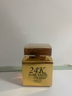 (Category: ) located in . Submitted by obsessedwithperfumes (Listing ID 1354674678, Image 1). Description: .