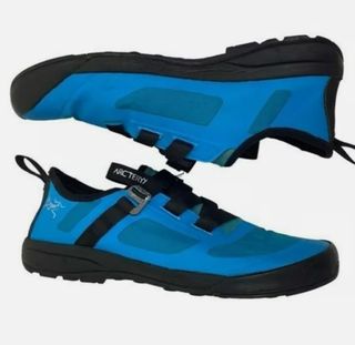 (Category: ) located in . Submitted by branded.preloved_85 (Listing ID 1354684543, Image 1). Description: .