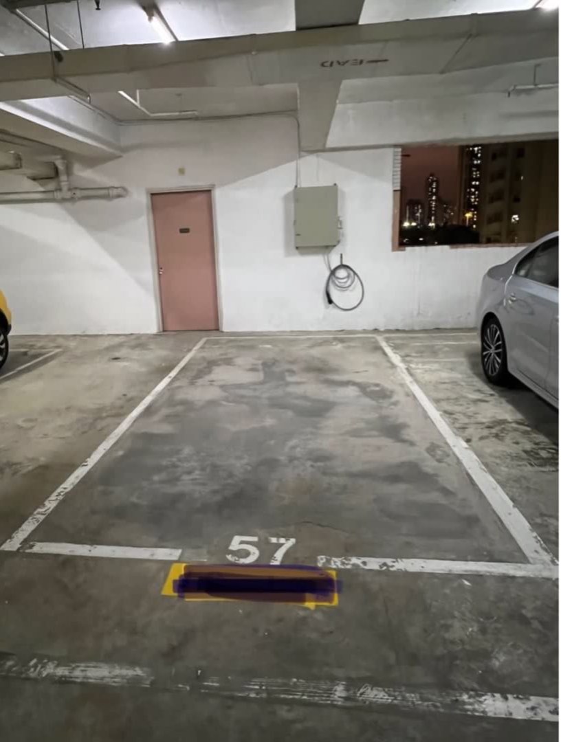 鑽石山車位連充電裝置63438491633282111