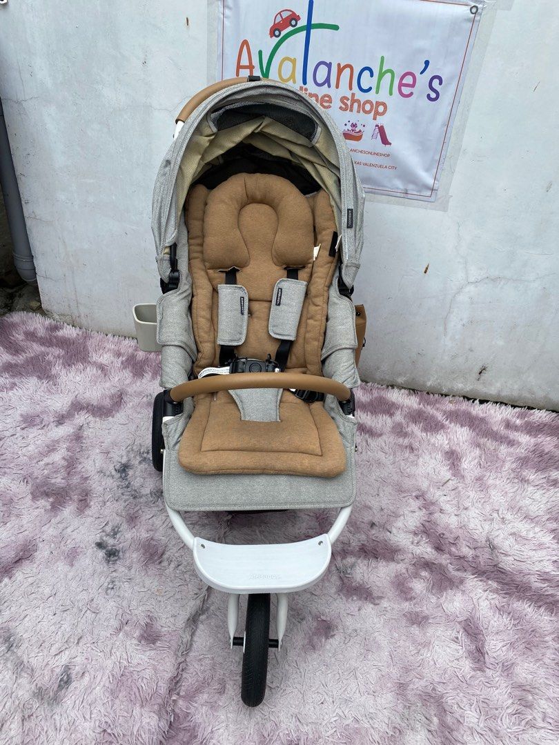 Airbuggy Coco Brake Jogger Stroller with accessories (Category: Strollers) located in Manila. Submitted by avalanchesonlineshopmainacount (Listing ID 1354641351, Image 2). Description: .