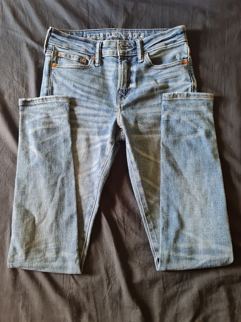 American Eagle Skinny Pants (Category: Jeans) located in Umingan. Submitted by sndra12 (Listing ID 1354560865, Image 1). Description: Brandnew pero naalis na yung tag Sinukat lang free sf via jnt size 28 via tape measure.