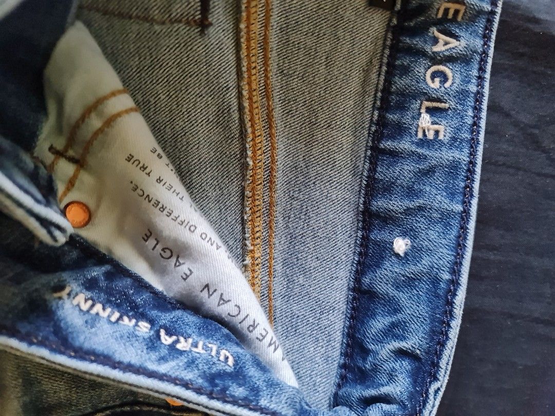 American Eagle Skinny Pants (Category: Jeans) located in Umingan. Submitted by sndra12 (Listing ID 1354560865, Image 3). Description: Brandnew pero naalis na yung tag Sinukat lang free sf via jnt size 28 via tape measure.