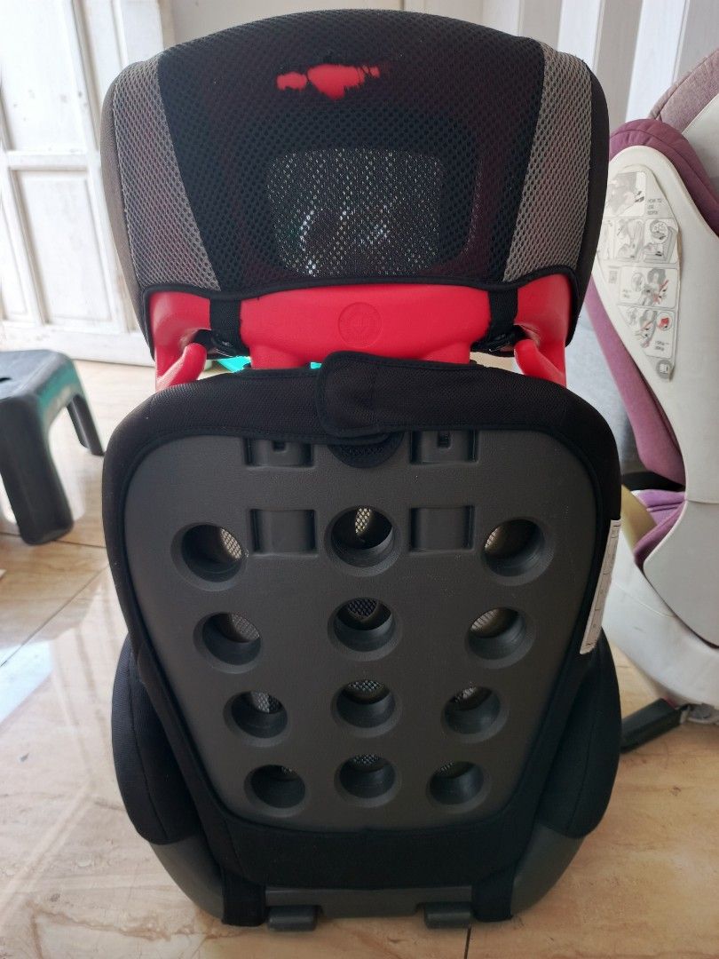 Baby Car/Booster Seat (Category: Car Seats) located in Cavite. Submitted by ponxa (Listing ID 1354578901, Image 3). Description: For pick up only..