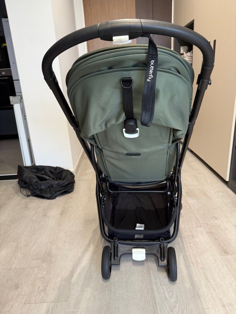 Bugaboo Bufferfly (Category: Strollers) located in Singapore. Submitted by zengalex (Listing ID 1354614915, Image 2). Description: Stroller RSP $839, Bugaboo Bumper Bar already sold (RSP $90) In good working condition, foldable to in-flight cabin-size, compact but sturdy. Warranty till Sep 2026 Throw-in a carrier bag (which some airlines may require) for free..