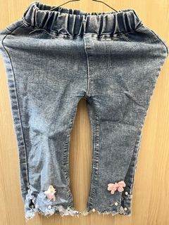 Kemeja Wanita, Fesyen Wanita, Pakaian Wanita, Atasan di Carousell