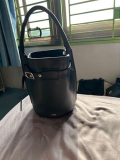 (Kategori: ) berada di . Dikirim oleh preloved.tantan (ID iklan 1354623618, Gambar 1). Deskripsi: .