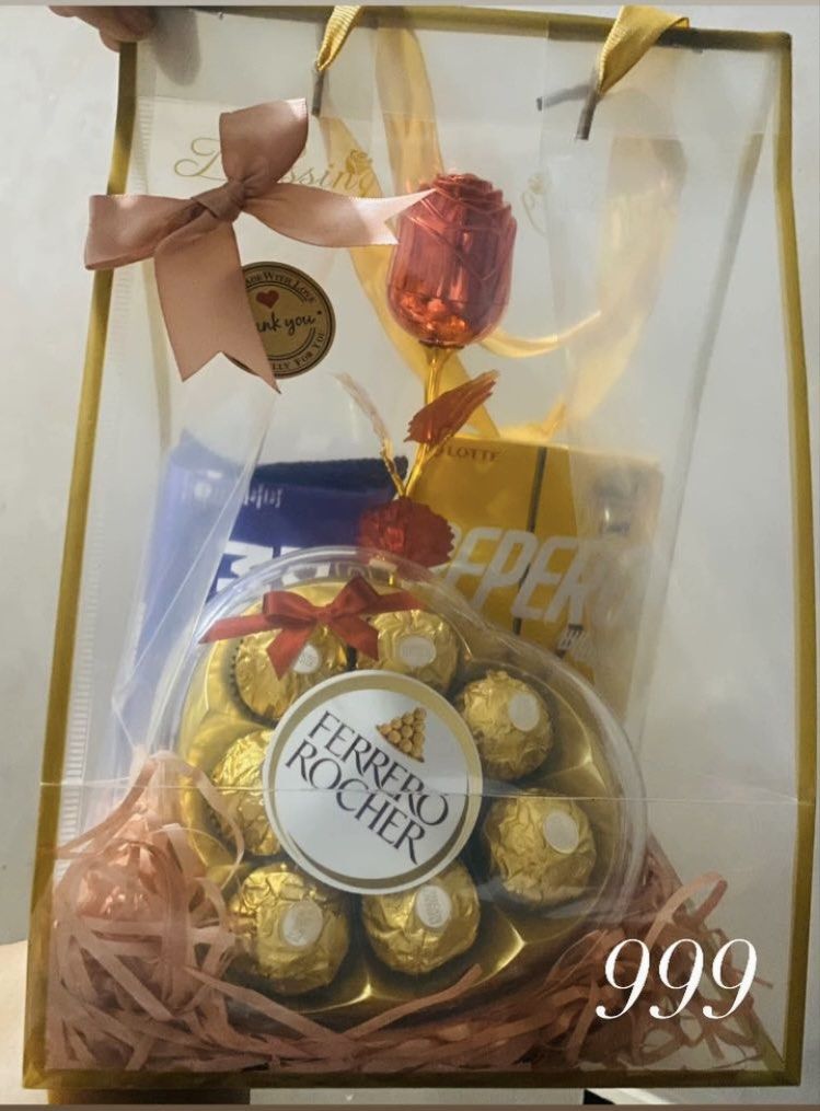 Chocolate gift set onhand (Category: Gift Baskets & Hampers) located in Manila. Submitted by micahozawa58156 (Listing ID 1354524047, Image 3). Description: Onhand.