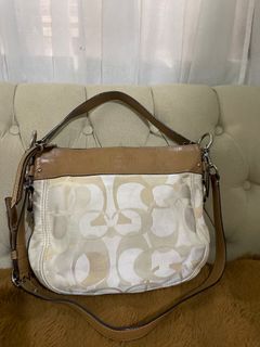 (Category: ) located in . Submitted by slaystyleph (Listing ID 1354587424, Image 1). Description: .