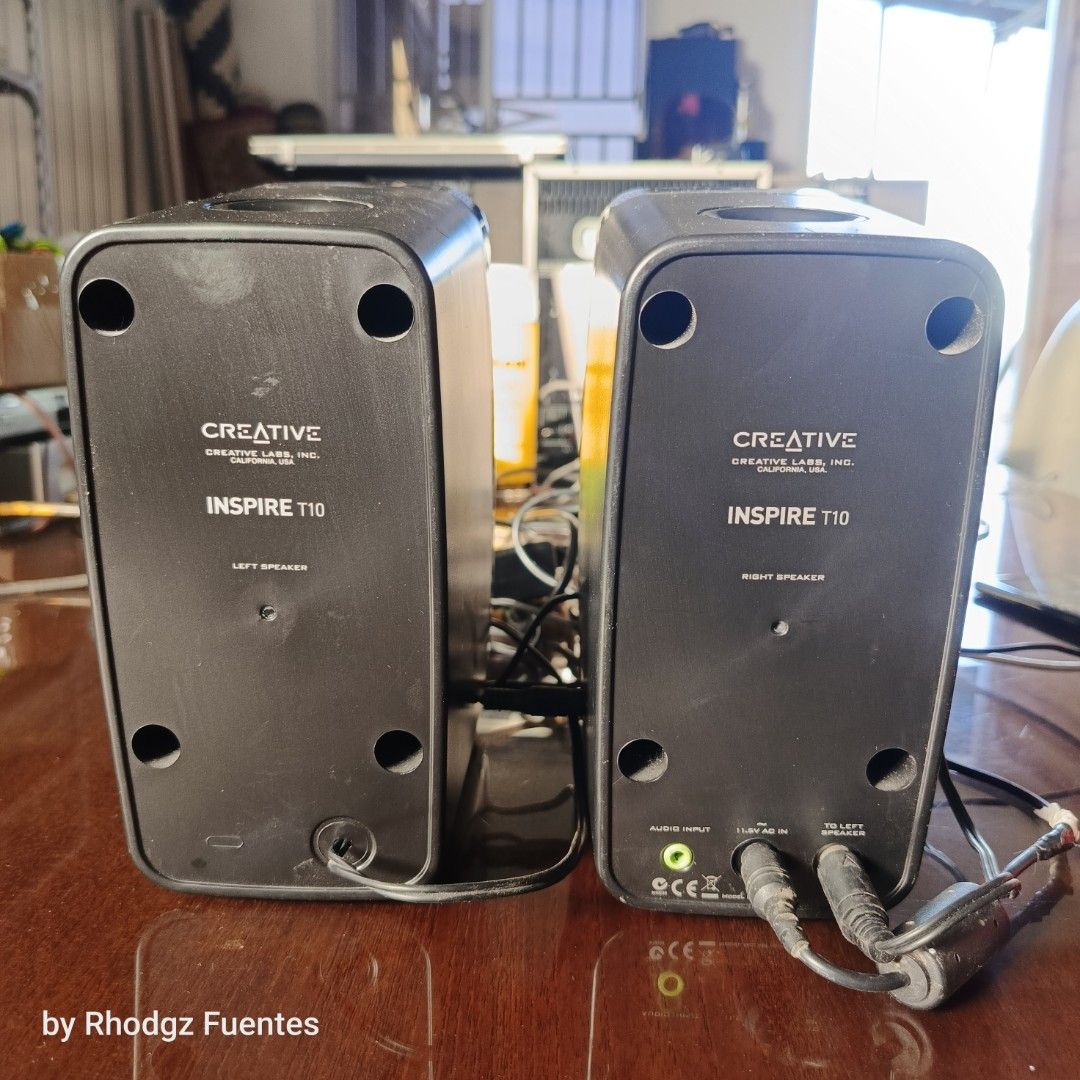 Creative Inspire T10 220v 4.2A (Category: Soundbars, Speakers & Amplifiers) located in Bulacan. Submitted by rhodgz (Listing ID 1354617243, Image 2). Description: Creative Inspire T10 220v 4.2A (upgraded power adapter) from Japan good for pc or laptop use very clear sound, pumpy bass too all orig, no repair, ready to use P1,800 only valenzuela/meycauayan city area COD via lalamove if in Metro Manila.